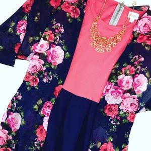 Lularoe Shirley Gorgeous Rosie Floral Print